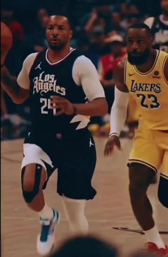 好消息：前面是空篮 坏消息：詹姆斯在后面追防